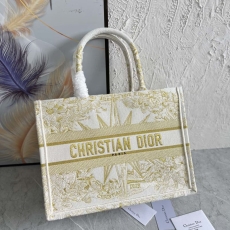 Christian Dior Shopping Bags